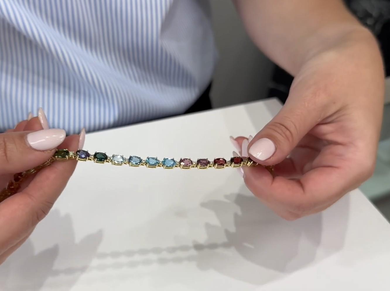 Bracelet arc-en-ciel en or jaune 14 carats avec pierres semi-précieuses et fermoir de sécurité en vente 2