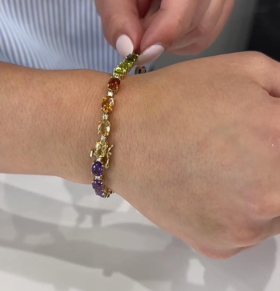 Bracelet arc-en-ciel en or jaune 14 carats avec pierres semi-précieuses et fermoir de sécurité en vente 3