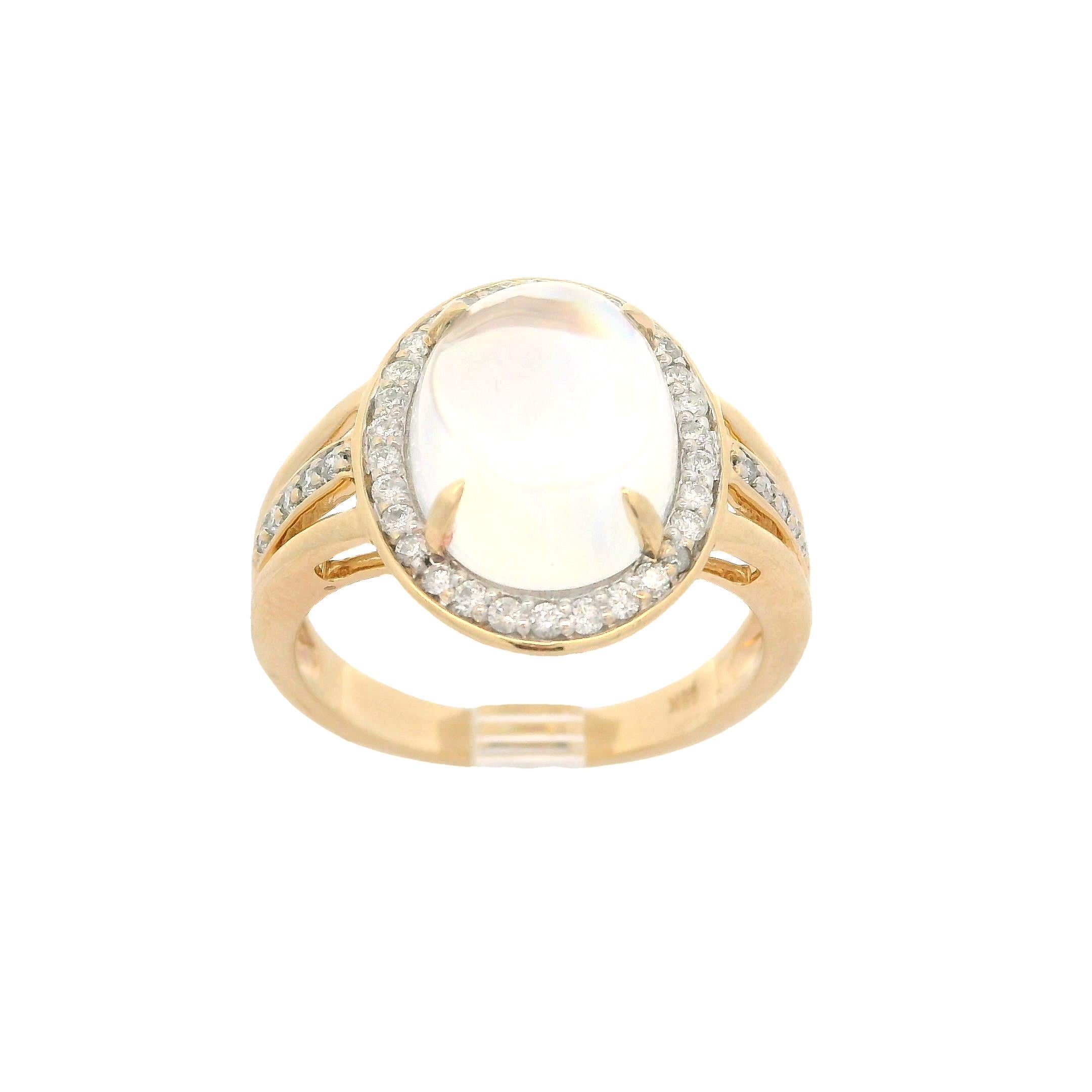14k Yellow Gold Rainbow Moonstone & 0.30ctw Diamond Oval Large Ring 8