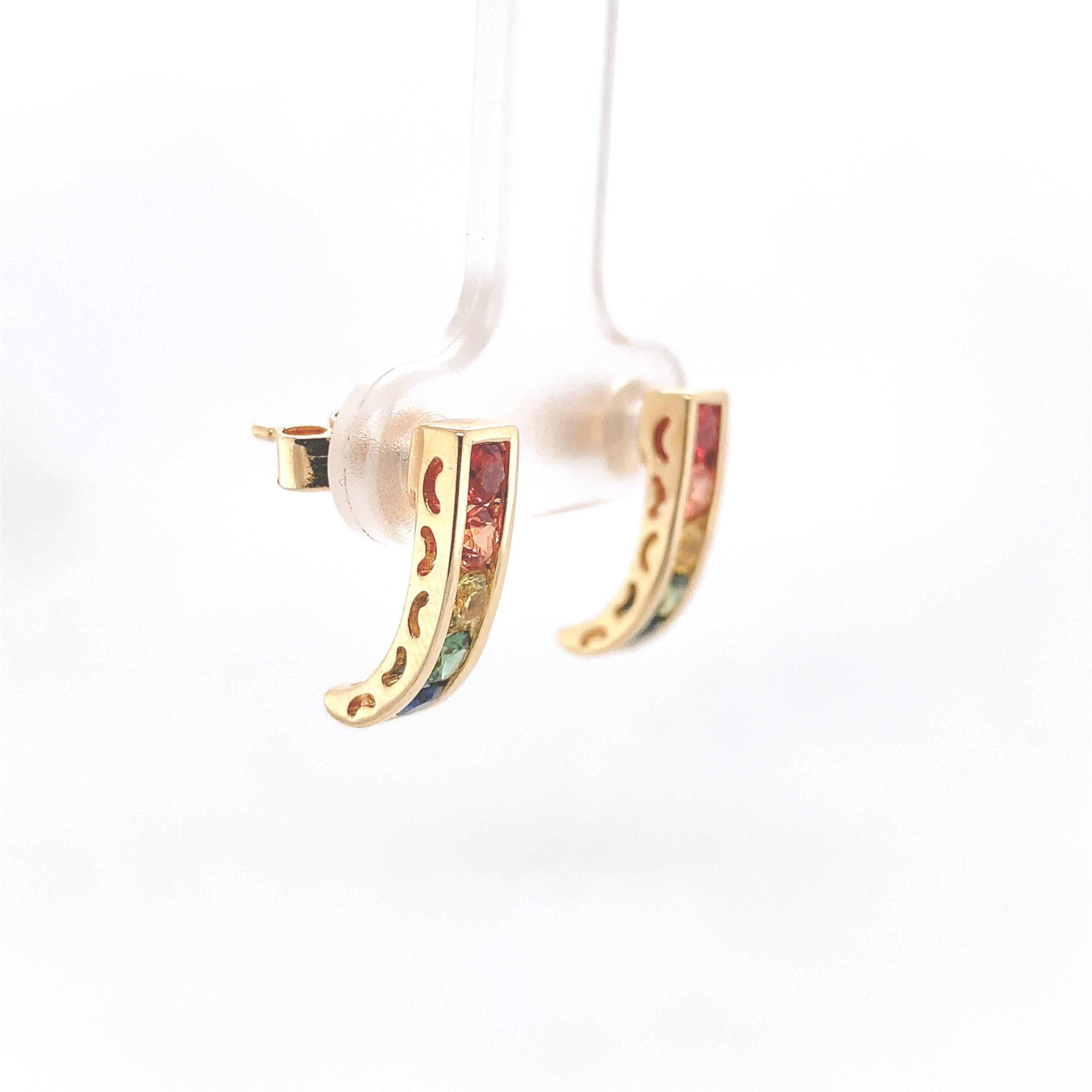 Brilliant Cut 14K Yellow Gold Rainbow Sapphire Stud Earrings For Sale