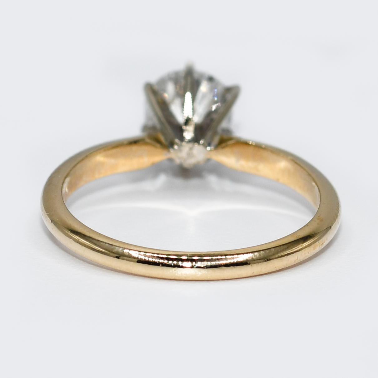 14K Yellow Gold RBC Diamond Solitaire Ring G-H, i1 0.97TDW, 2.8gr In Excellent Condition For Sale In Laguna Beach, CA