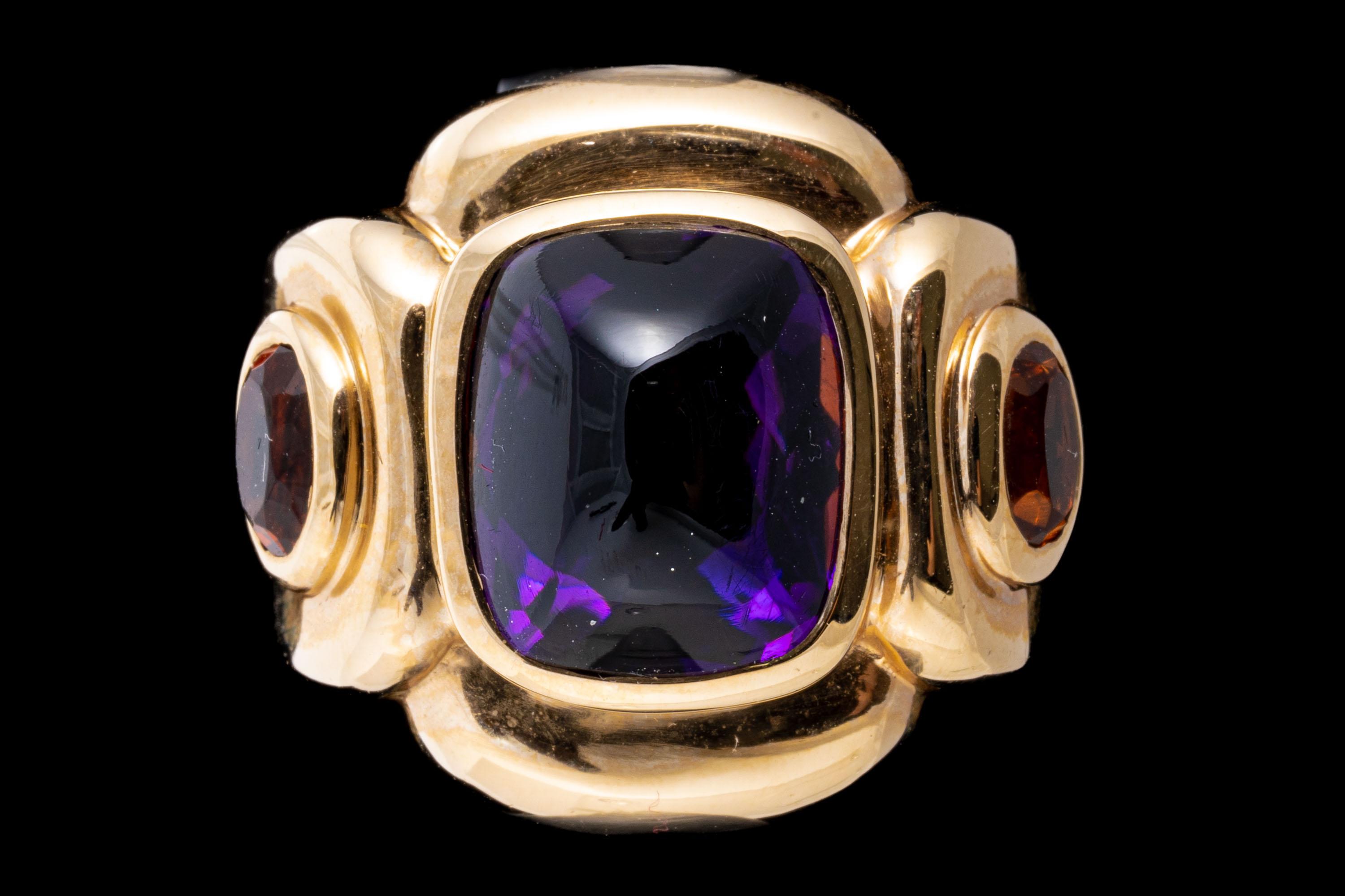 14k Yellow Gold Rectangular Sugarloaf Amethyst and Citrine Modern Ring For Sale 2