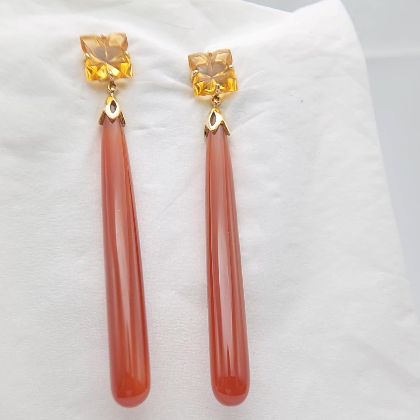 14K Yellow Gold Red Onyx and Citrine Earring. For Sale 10