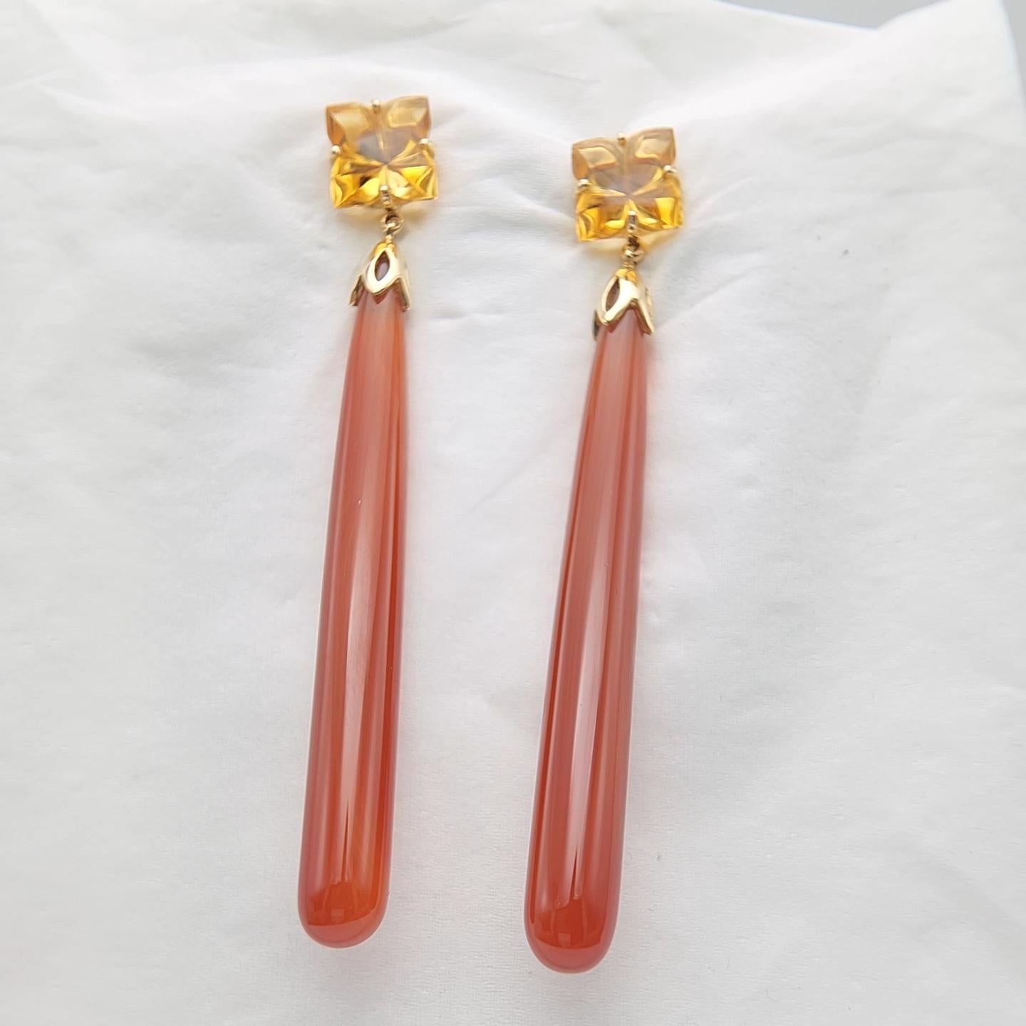 14K Yellow Gold Red Onyx and Citrine Earring. For Sale 1