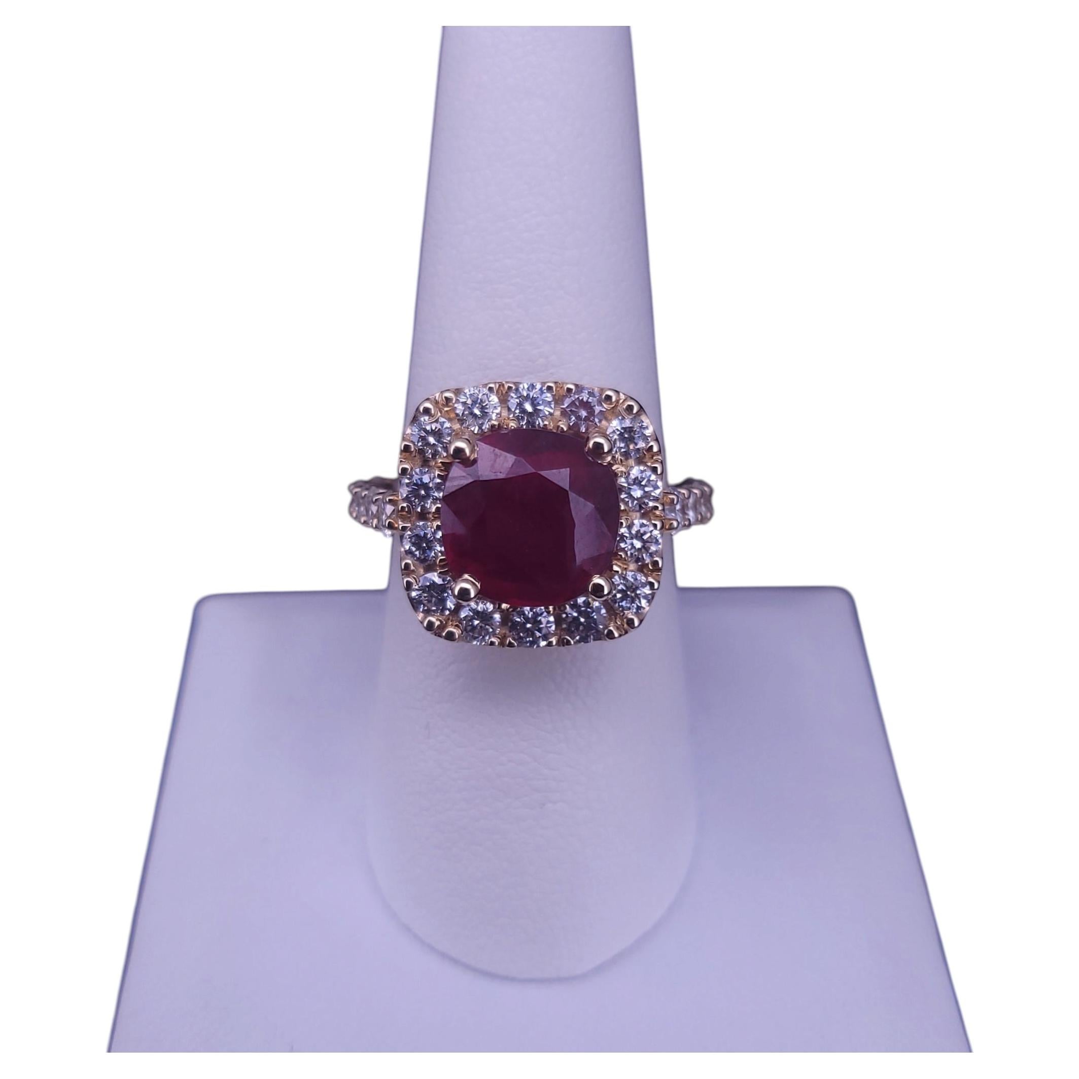 14k Yellow Gold Red Ruby and Diamond Ring, 5.45ct Ruby, 2.3ct Diamonds For Sale