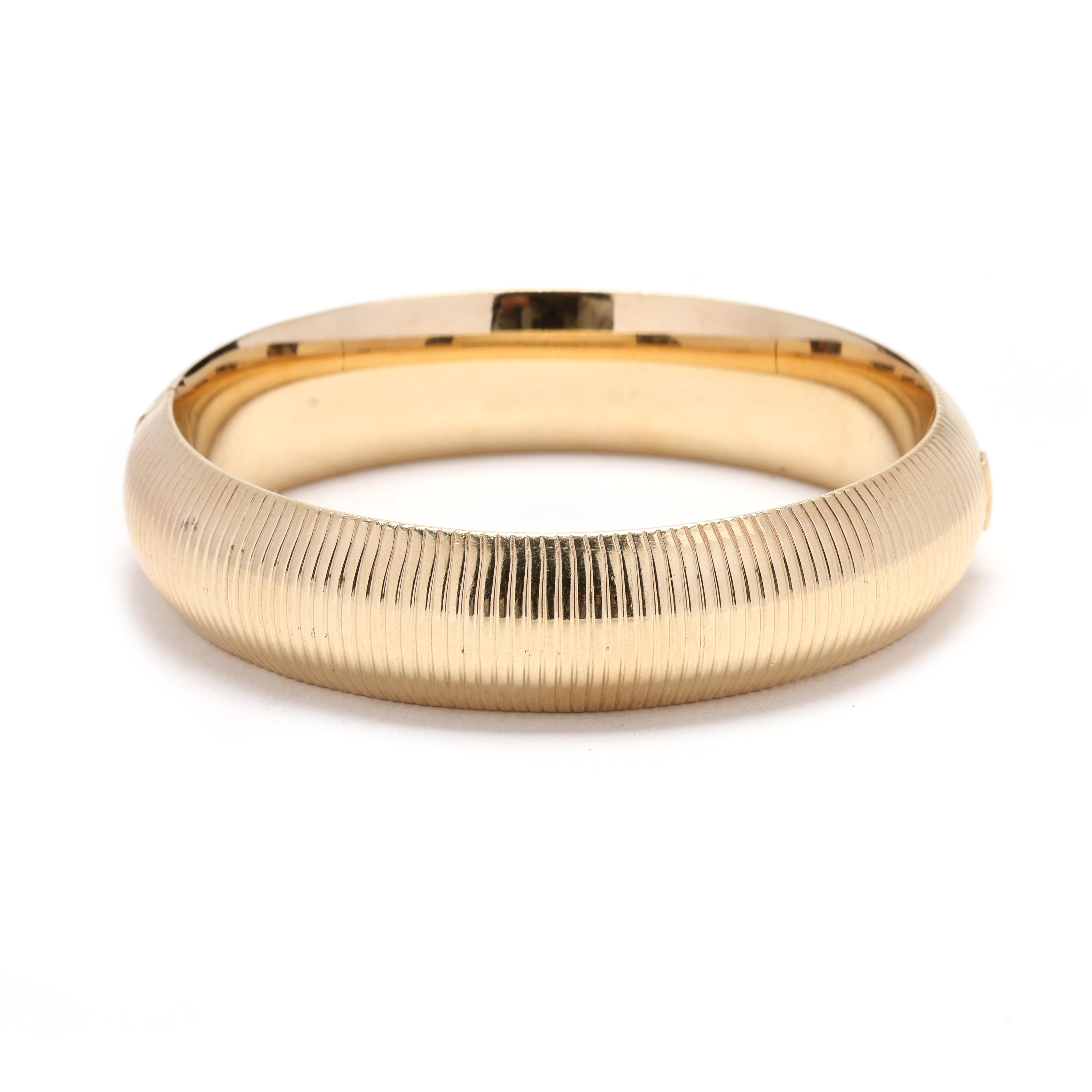 Pulsera acanalada de oro amarillo de 14k, longitud 6,75 pulgadas, pulsera gruesa en Bueno estado para la venta en McLeansville, NC
