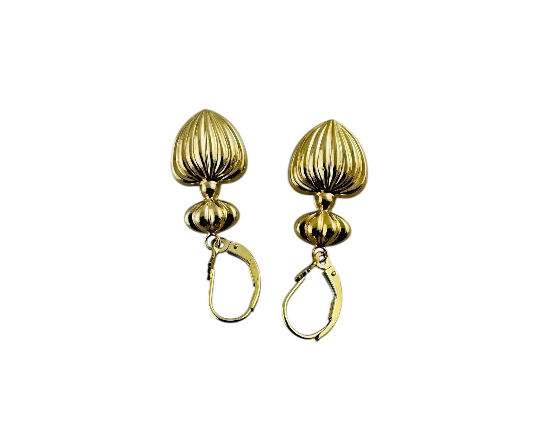Women's 14K Yellow Gold Ribbed Dangle Ornate Heart Earrings #20682 For Sale