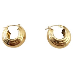 14K Yellow Gold Ribbed Huggie Hoop Earrings #17955