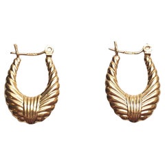 14K Yellow Gold Ribbed Oval Hoop Earrings #17860