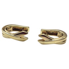 14K Yellow Gold Ribbon Design Hoop Earrings #25703