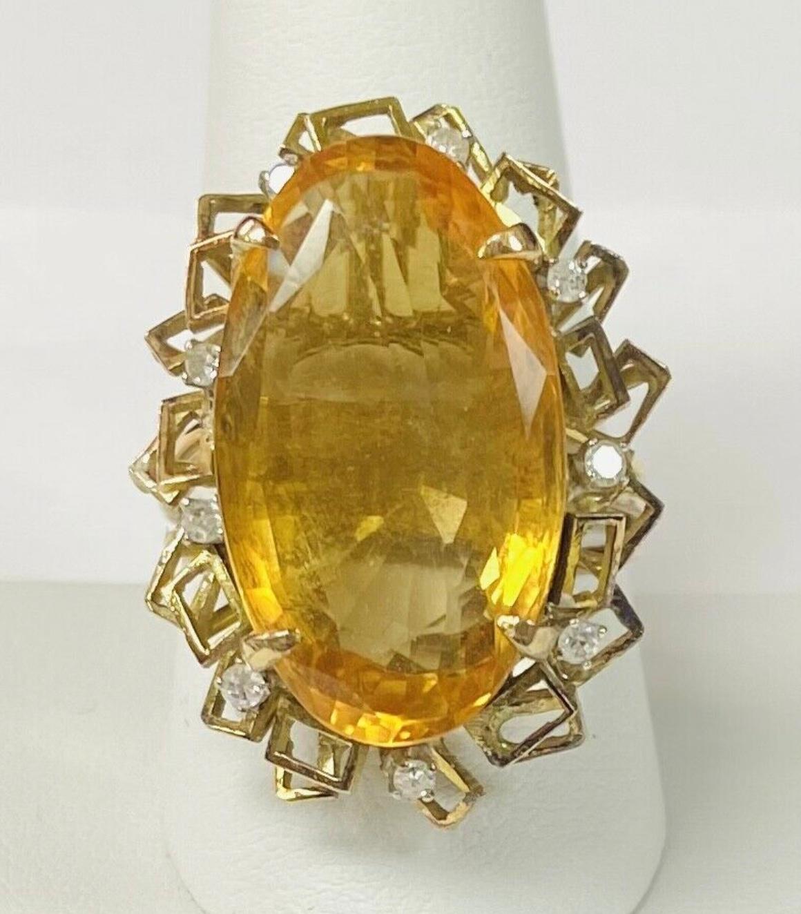 14K Yellow Gold Ring Citrine with Diamonds In Excellent Condition For Sale In Bradenton, FL