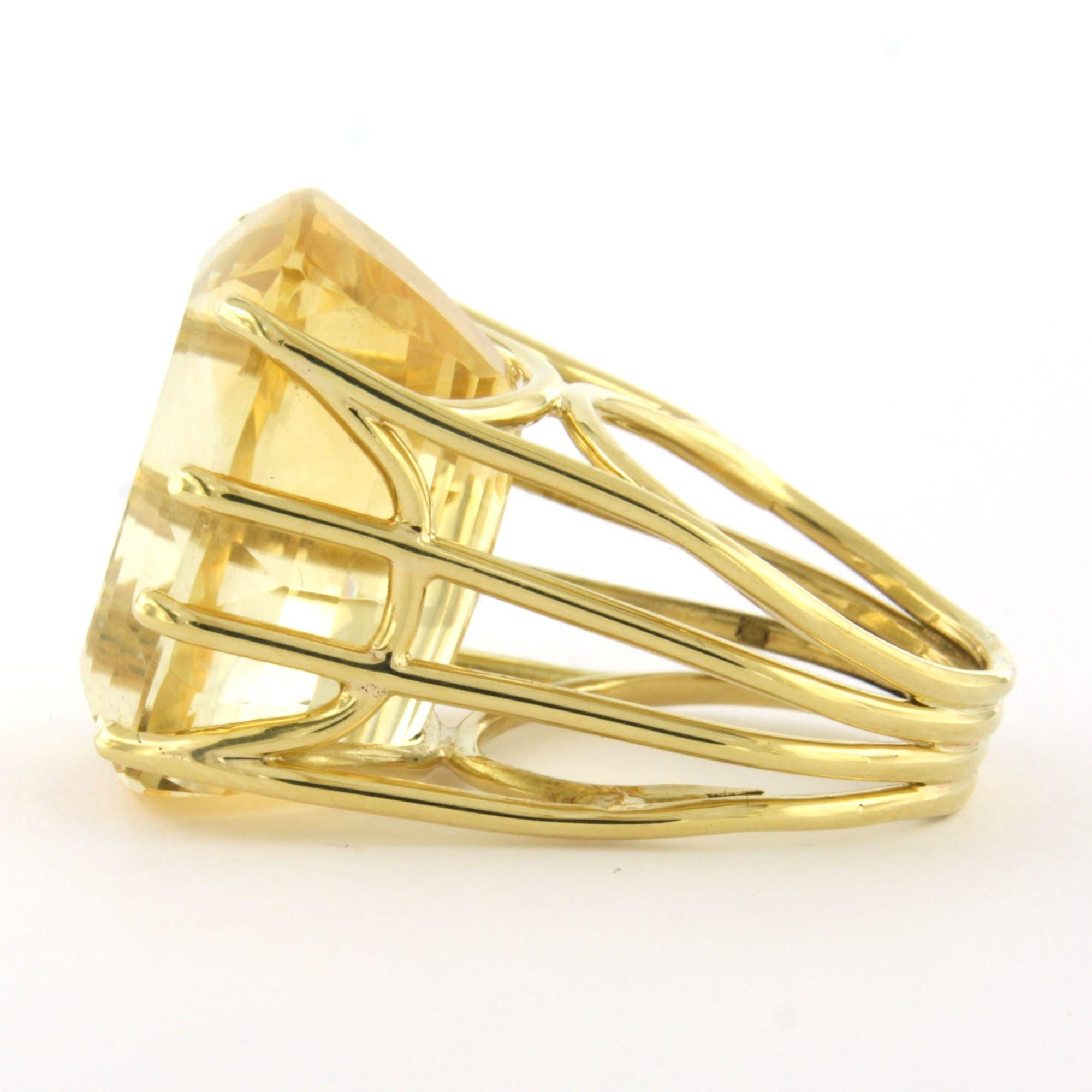 En vente :  Bague en or jaune 14k sertie d'une citrine jusqu'à 45,00 ct - 22,9 grammes 3