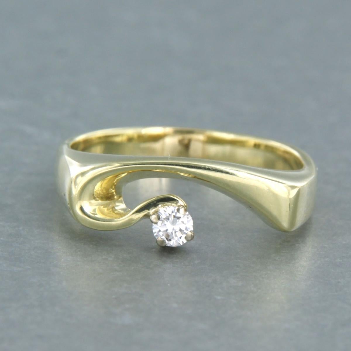 14k Yellow Gold Ring Set with One Brilliant Cut Diamond 0.12 Carat For Sale 1