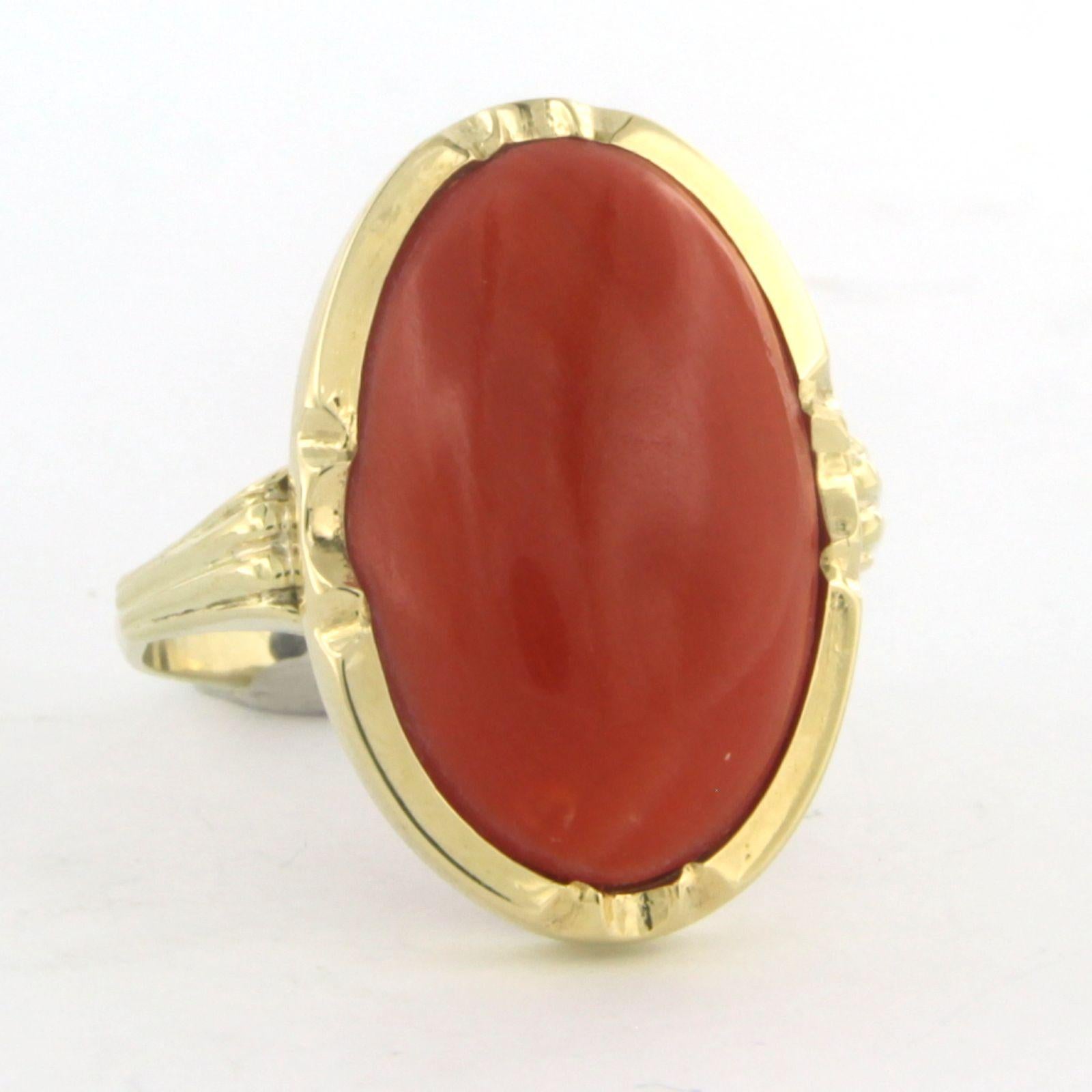 High Victorian 14k yellow gold ring set with oval cut Corallium Rubrum – 6.2 grams For Sale