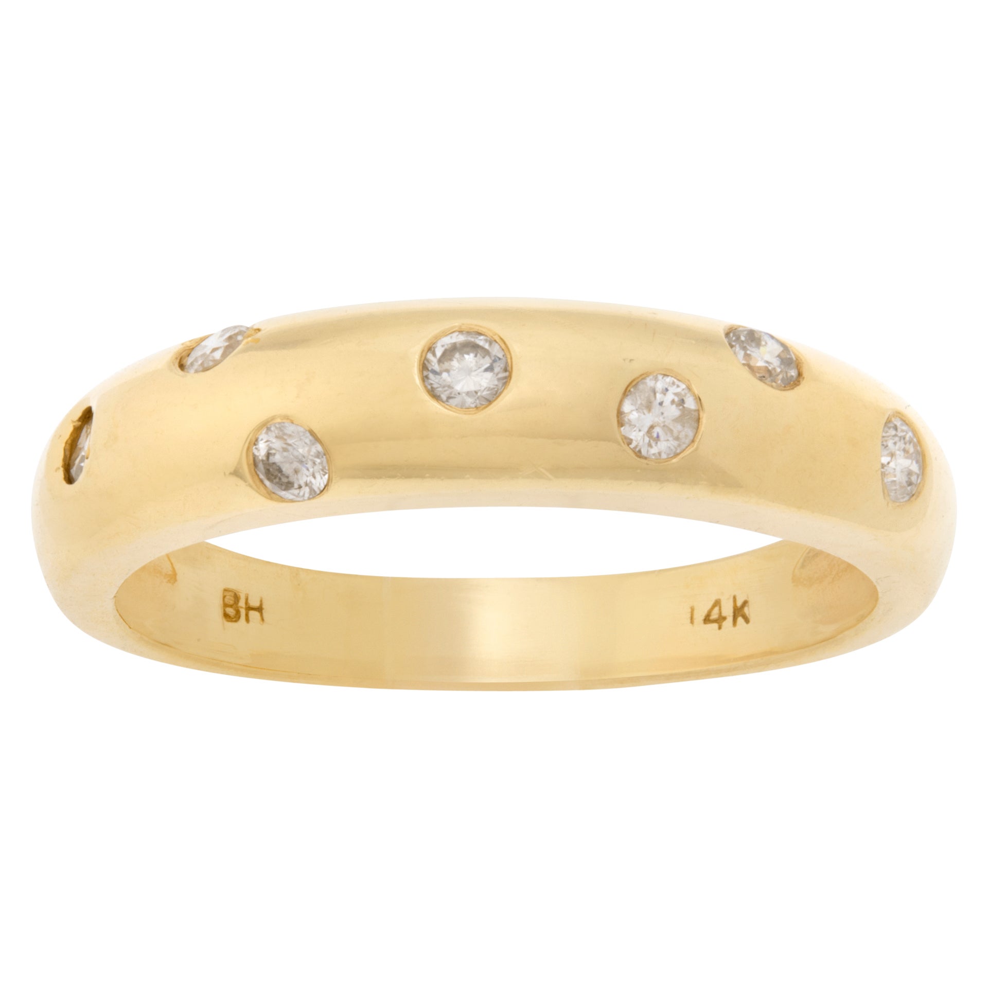 14k Yellow Gold Ring with 0.14 Carat Round Brilliant Diamonds