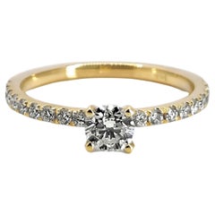 14 Karat Gelbgold Ring mit 0,3CT natürlichem Diamant und 0,25CT Diamant-Akzentband