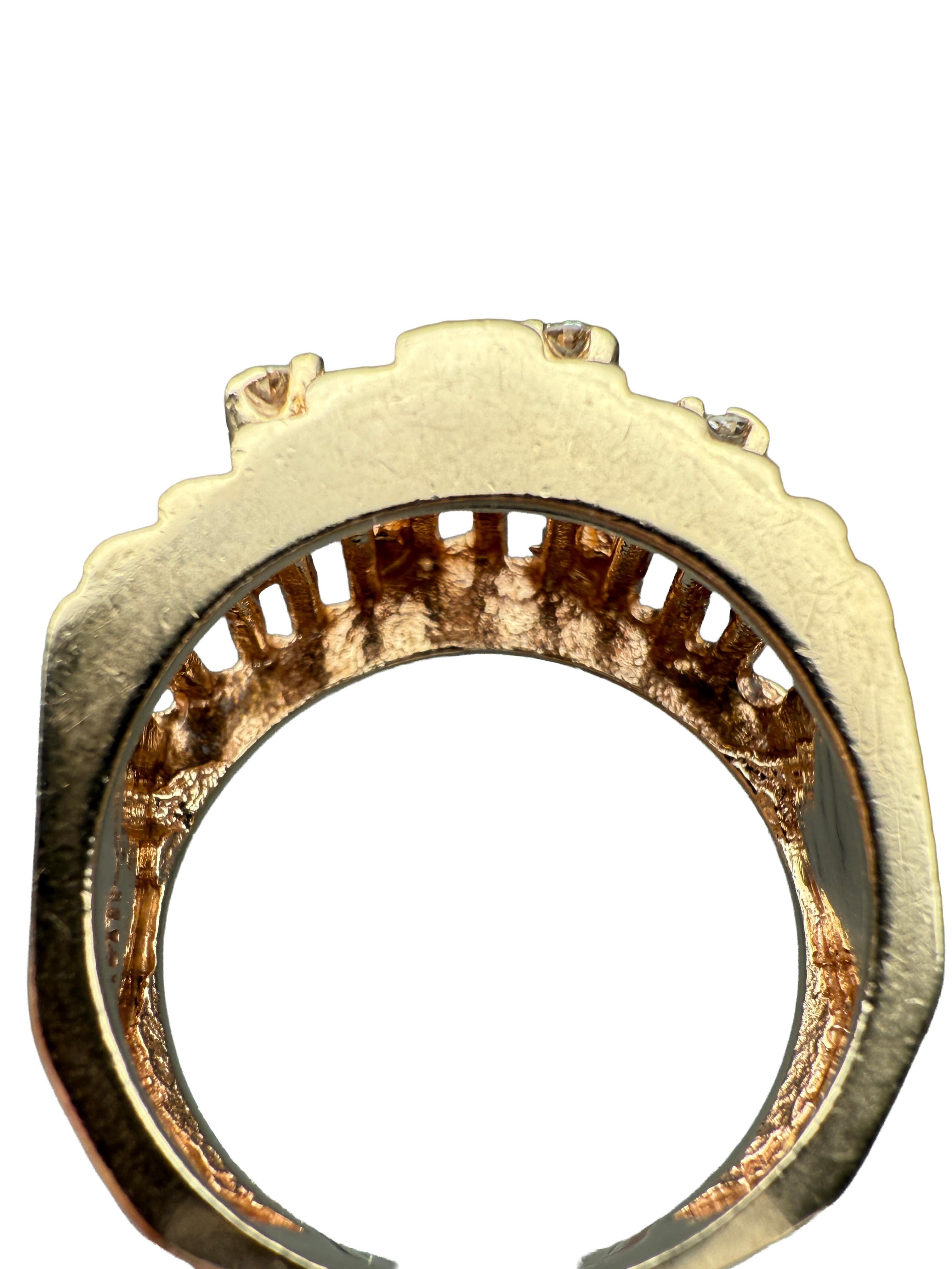 Taille brillant Bague en or jaune 14K avec 7 diamants de taille Brilliante en vente