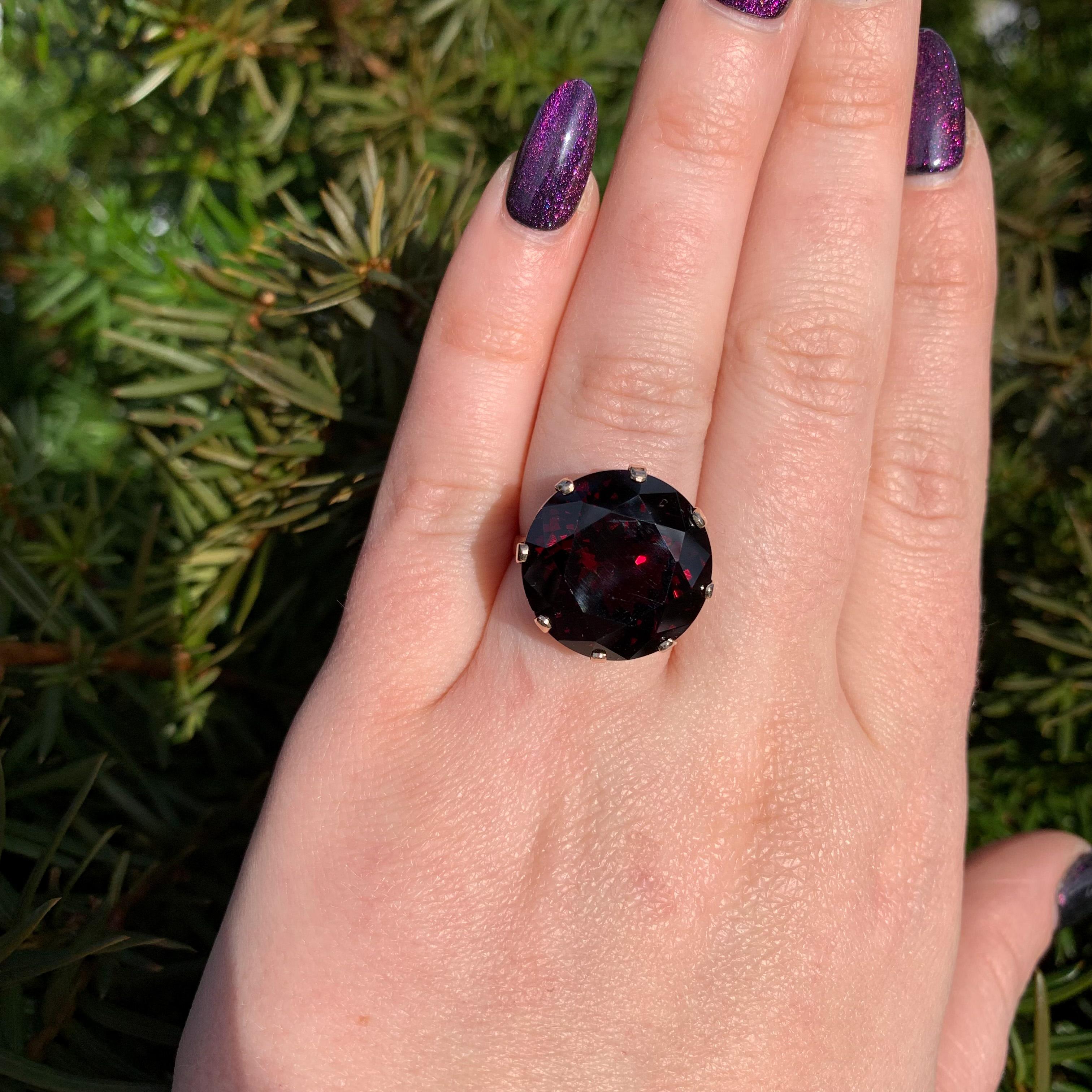 14K Yellow Gold Ring with a Huge 27 carat Round Garnet For Sale 2