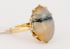 14k Yellow Gold Ring with Agate Gemstone