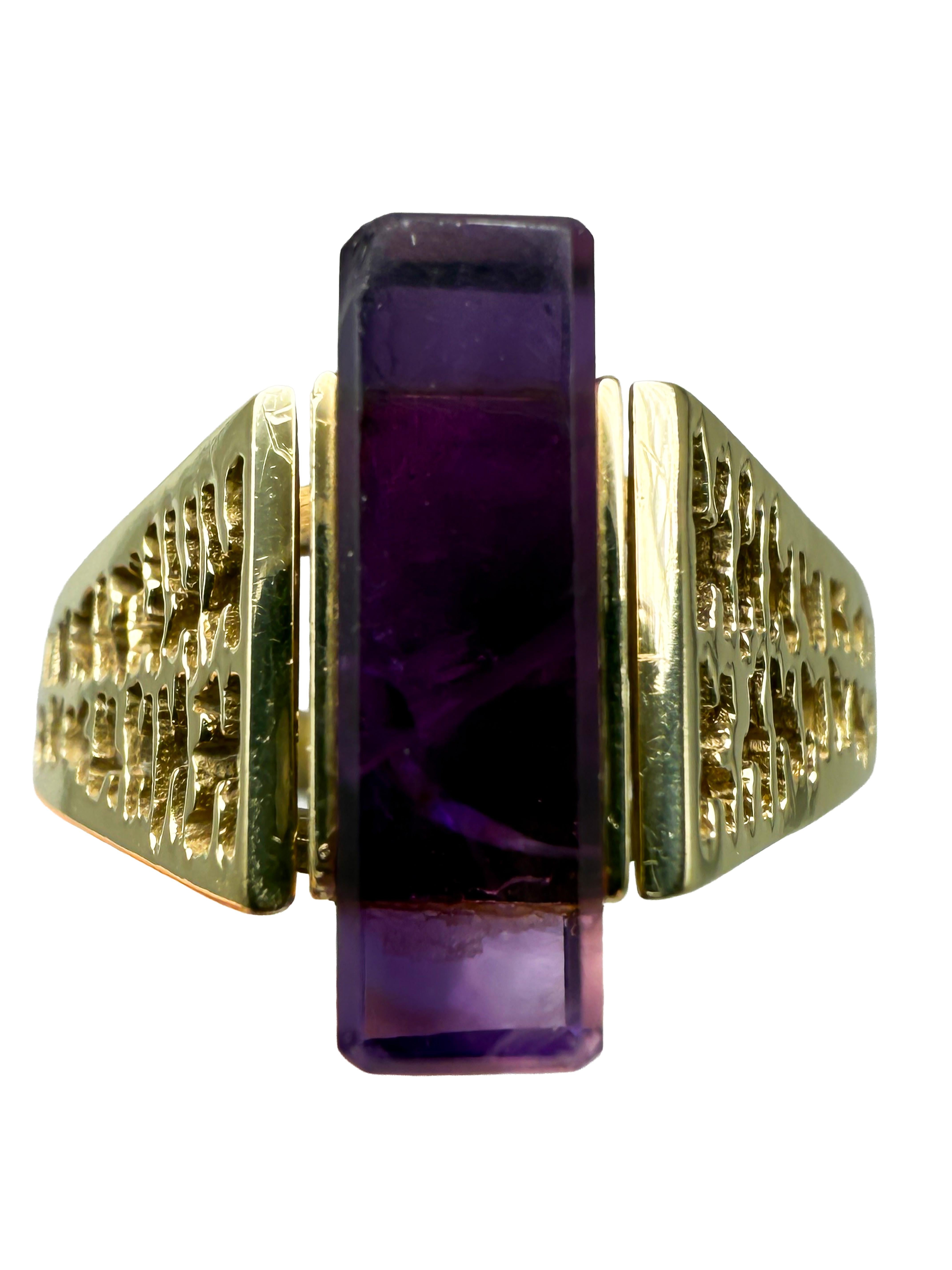 Rétro 14K Yellow Gold Ring with Amethyst; Certificate Included in vendita