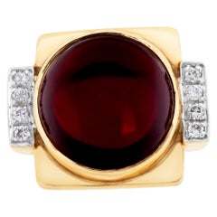 Vintage 14k Yellow Gold Ring with Cabochon Center Garnet and Accent Diamonds