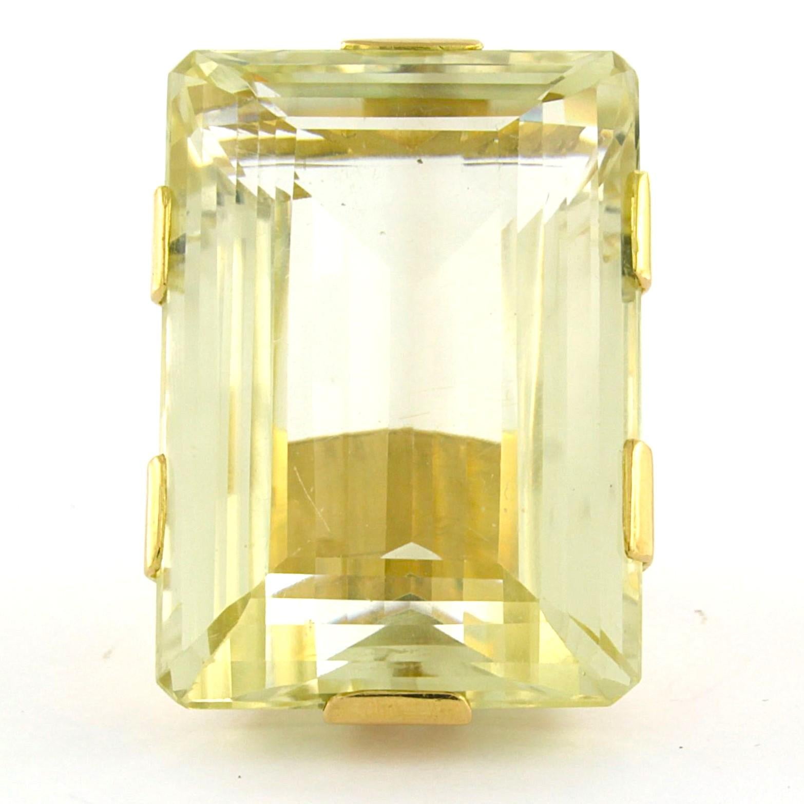 Anello in oro giallo 14k con citrino 110.0ct - misura US. 6 - EU. 16.5(52)

descrizione dettagliata:

La parte superiore dell'anello ha una forma rettangolare di 4,0 cm per 2,8 cm di larghezza e 1,8 cm di altezza.

Misura dell'anello US 6 - EU.