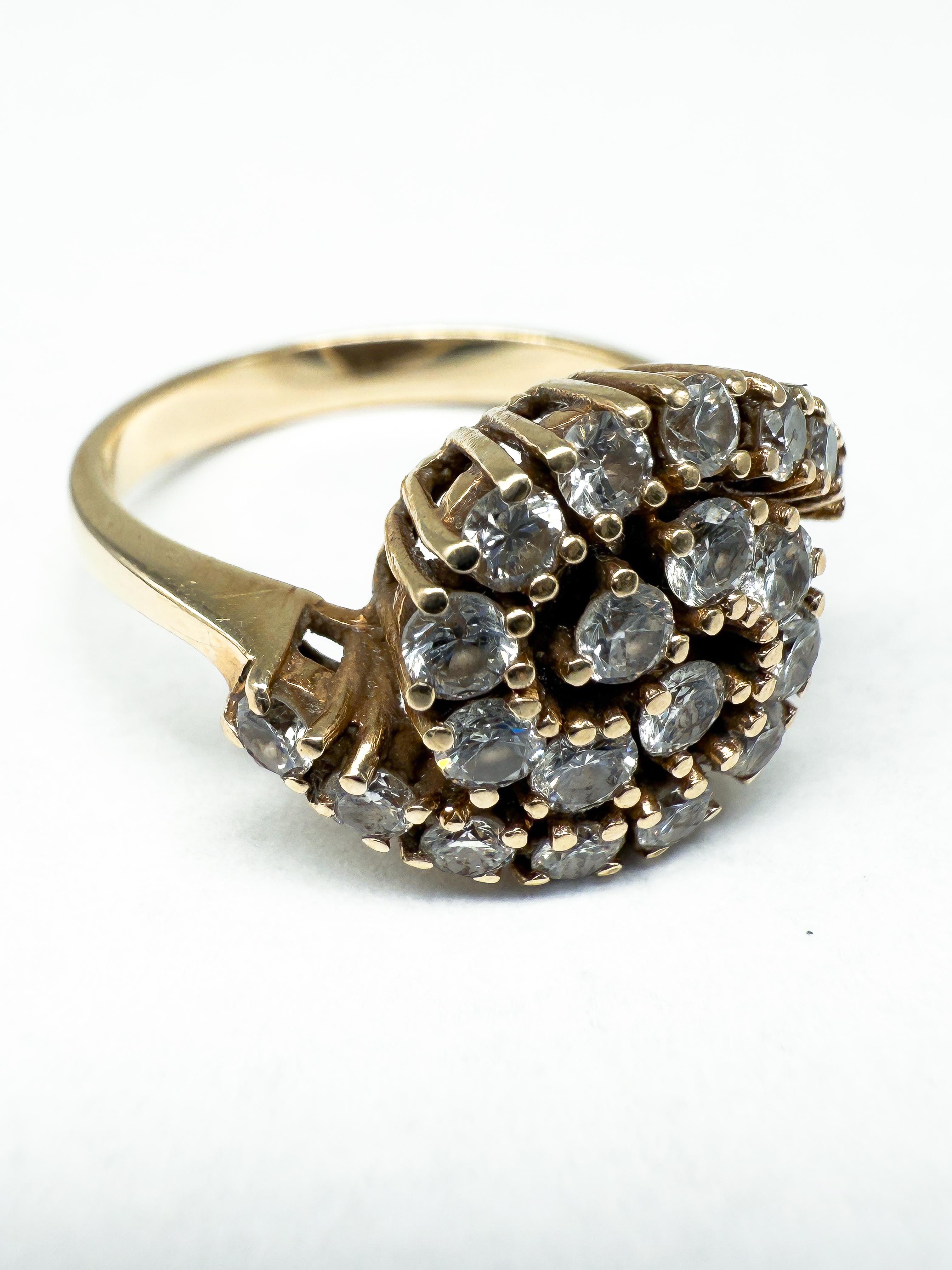 Bague en or jaune 14 carats avec diamants en vente 1