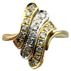 Anello in oro giallo 14K con diamanti