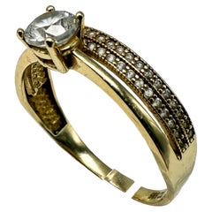 Bague en or jaune 14 carats avec diamants