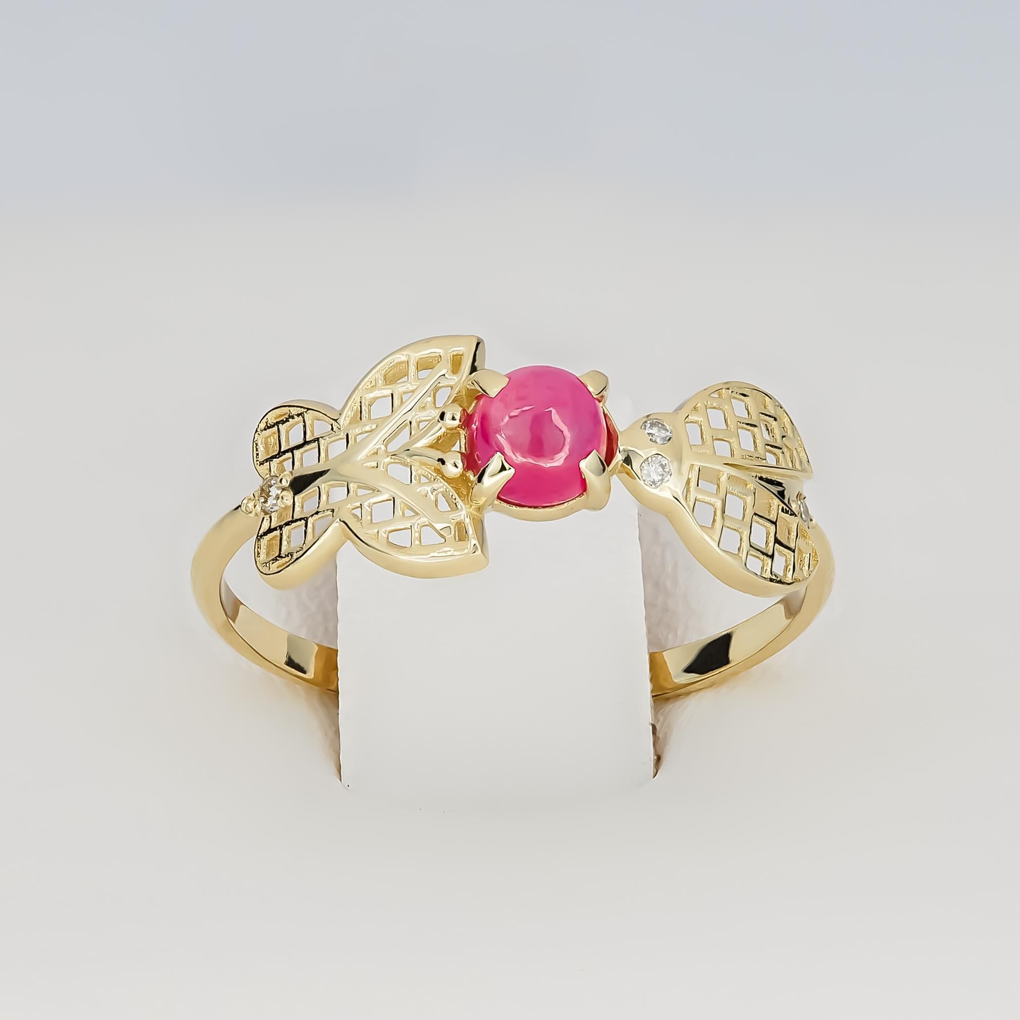 Cabochon 14 Karat Gold Ring with Ruby and Diamonds. July birthstone ruby ring
