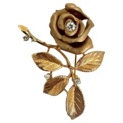 Rose-Brosche aus 14 Karat Gelbgold mit Diamant-Akzenten