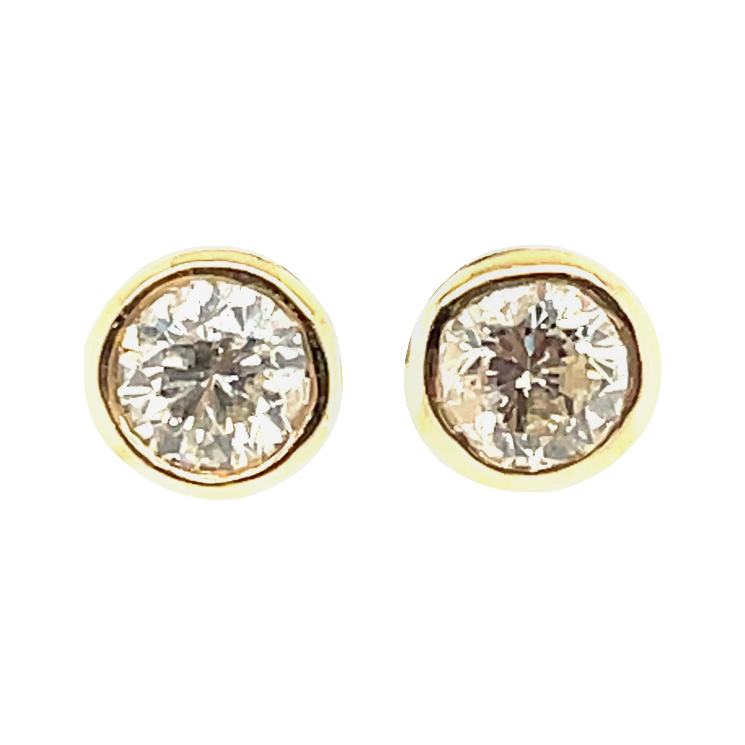 14K Yellow Gold Round Brilliant-Cut Diamond Earrings For Sale