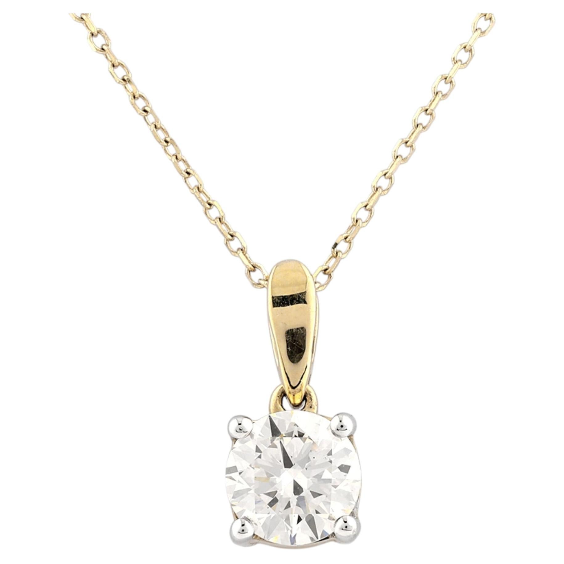 Pendentif solitaire à quatre branches en or jaune 14K avec diamants ronds et brillants
