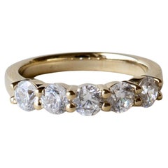 14k Yellow Gold Round Cut Diamond Anniversary Band