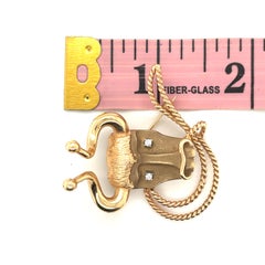 14k Yellow Gold Round Cut Diamond Bull Brooch