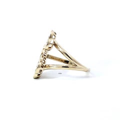 14k Yellow Gold Round-cut Diamond Flower Ring