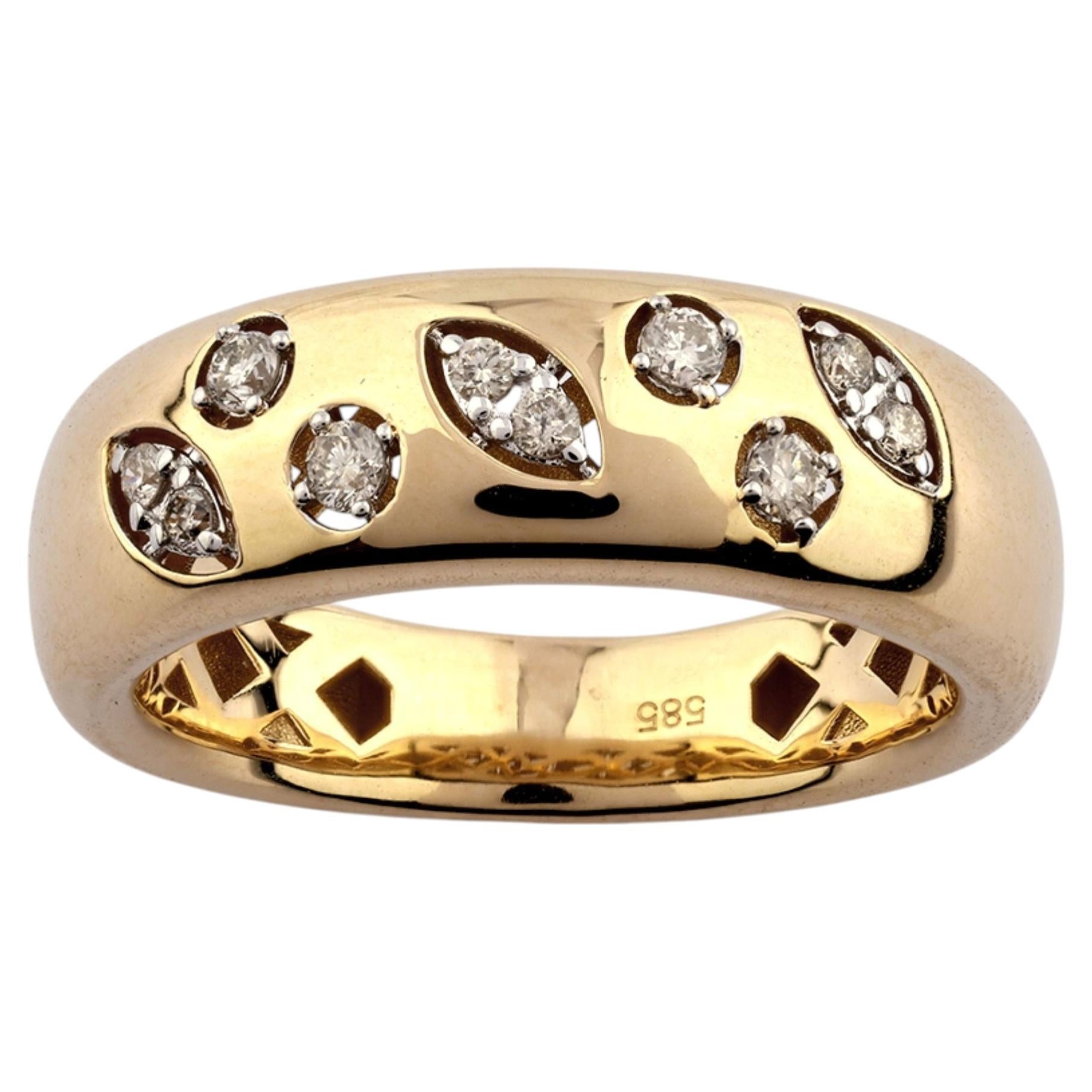 Bague dôme en or jaune 14K à diamants dispersés de taille ronde