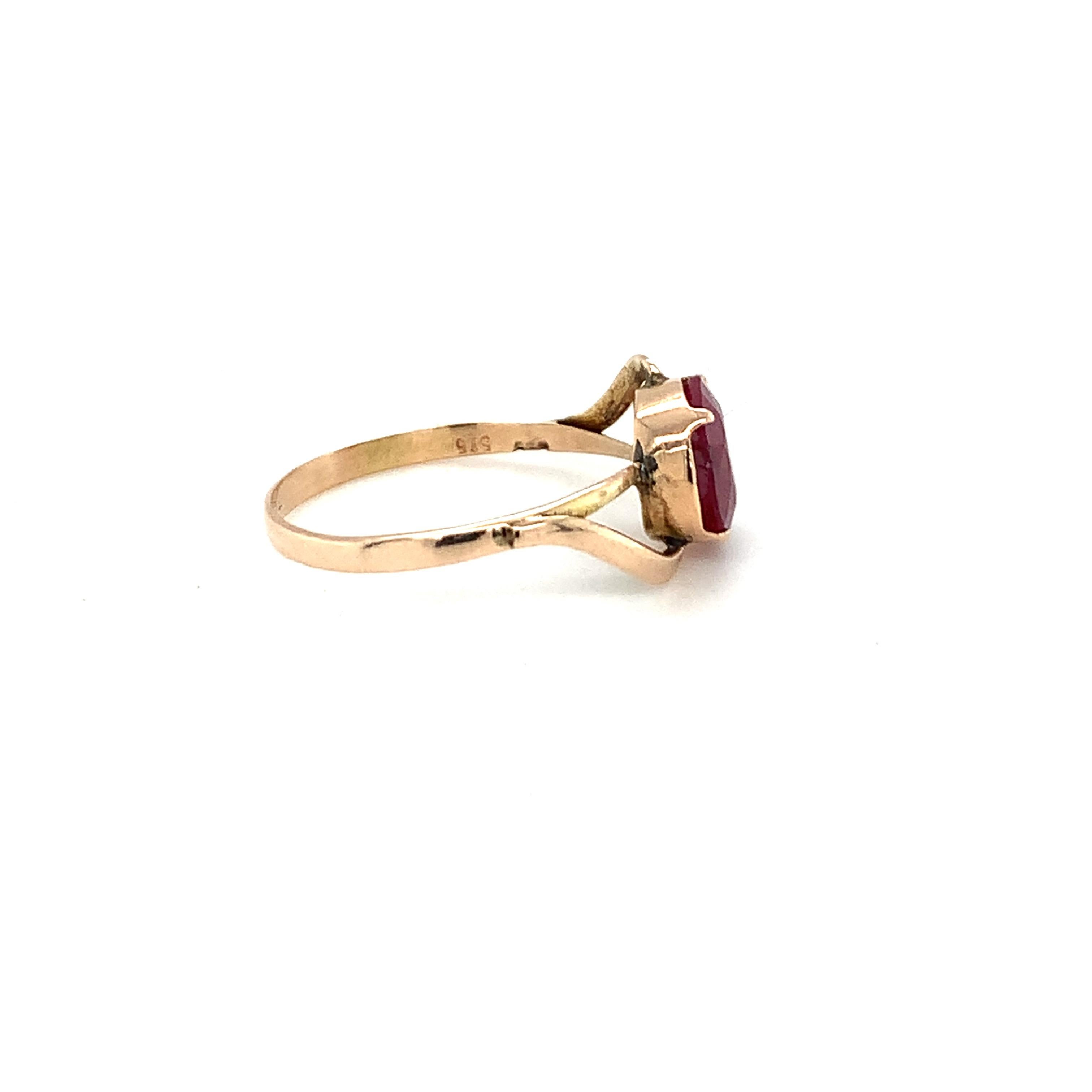 14K Yellow Gold Round Cut Solitaire Ruby Ring For Sale 8