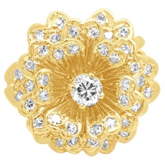 14K Yellow Gold Round Diamond Flower Ring