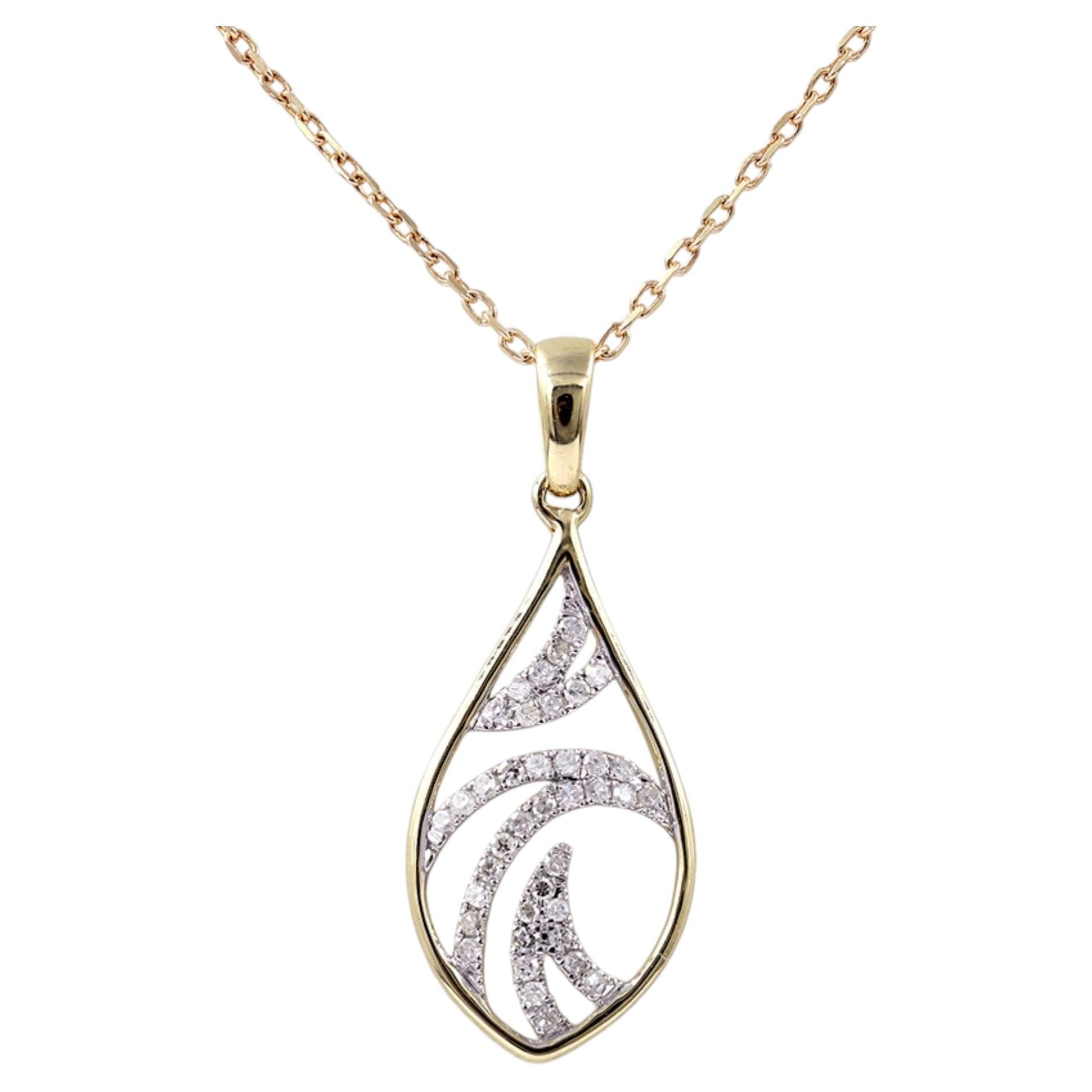Collana con ciondolo rotondo in oro giallo 14 carati con diamante a forma di pera