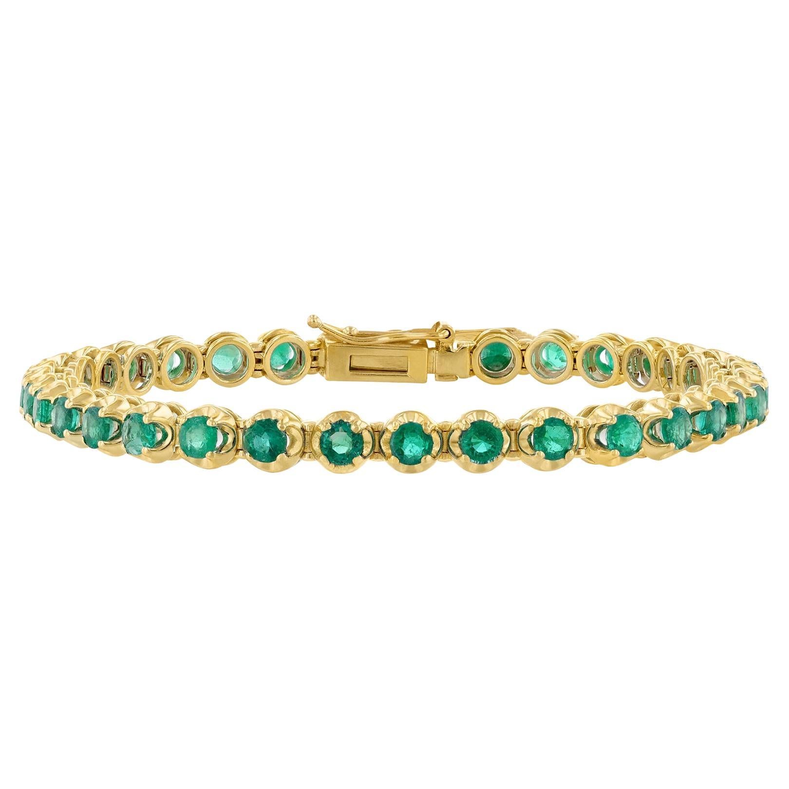 14K Yellow Gold Round Emerald Bracelet, 4.18 Carat For Sale