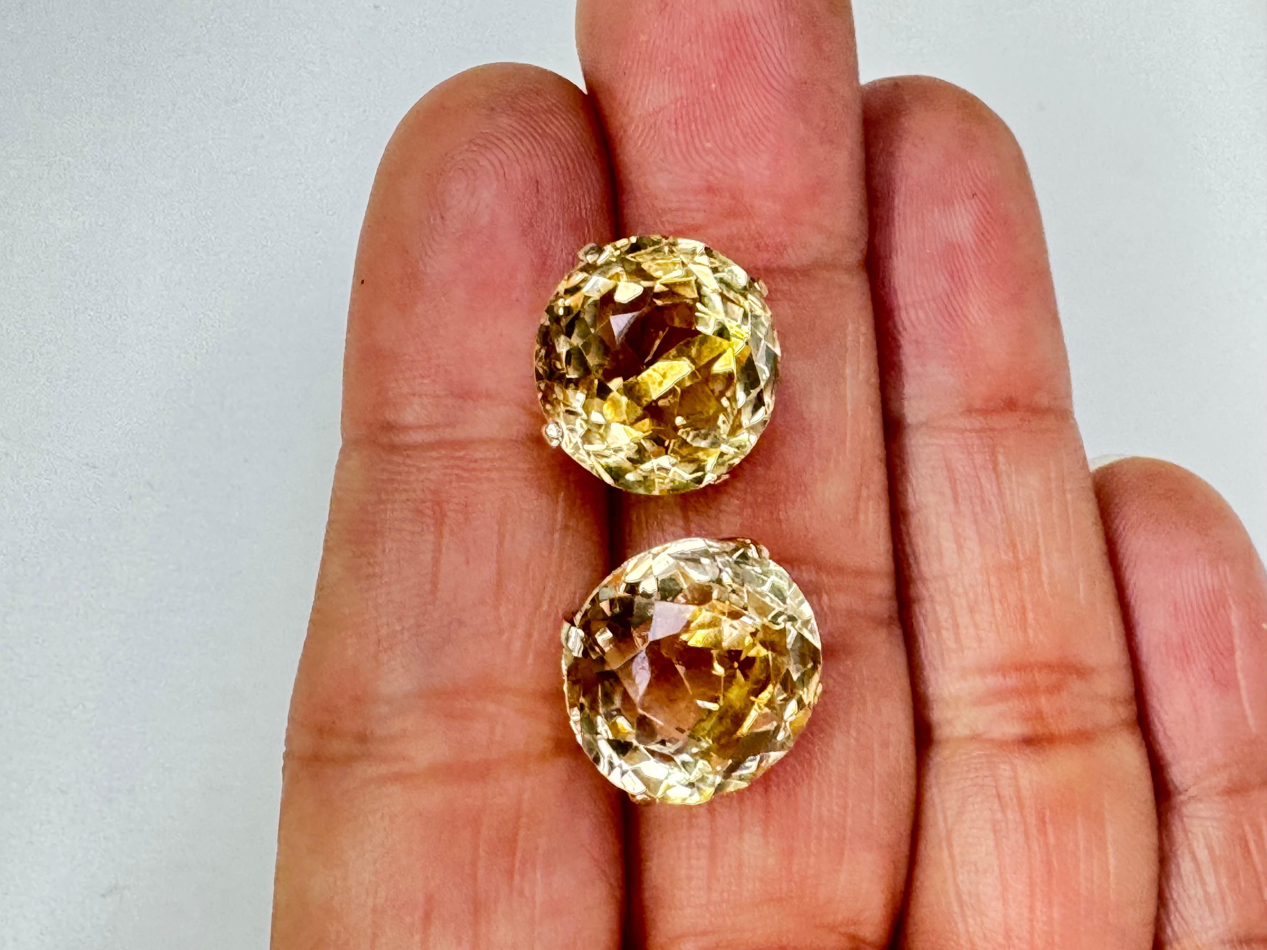 14K Yellow Gold Round Faceted Citrine Earrings In Good Condition For Sale In Palm Desert, CA