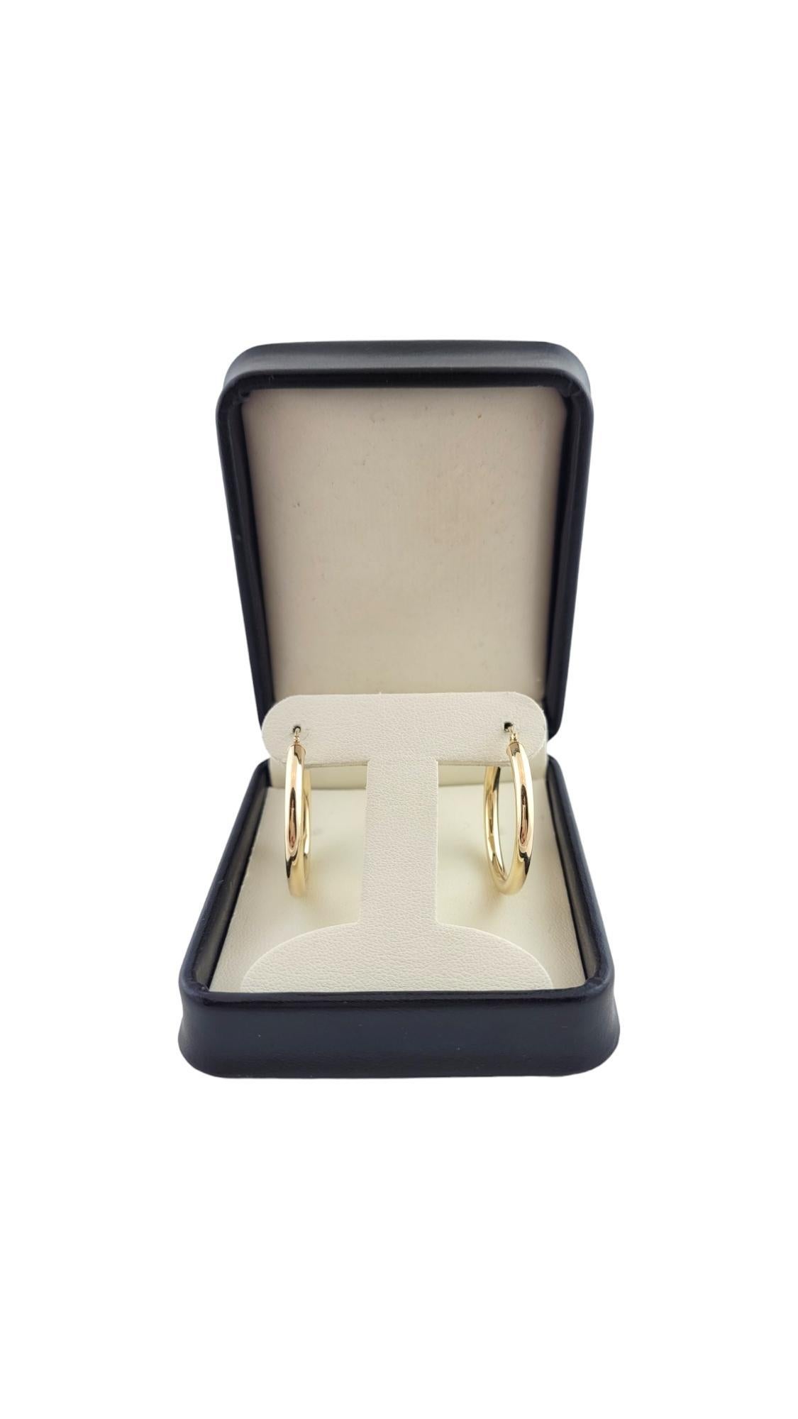 14K Yellow Gold Round Hoop Earrings #16061 For Sale 1