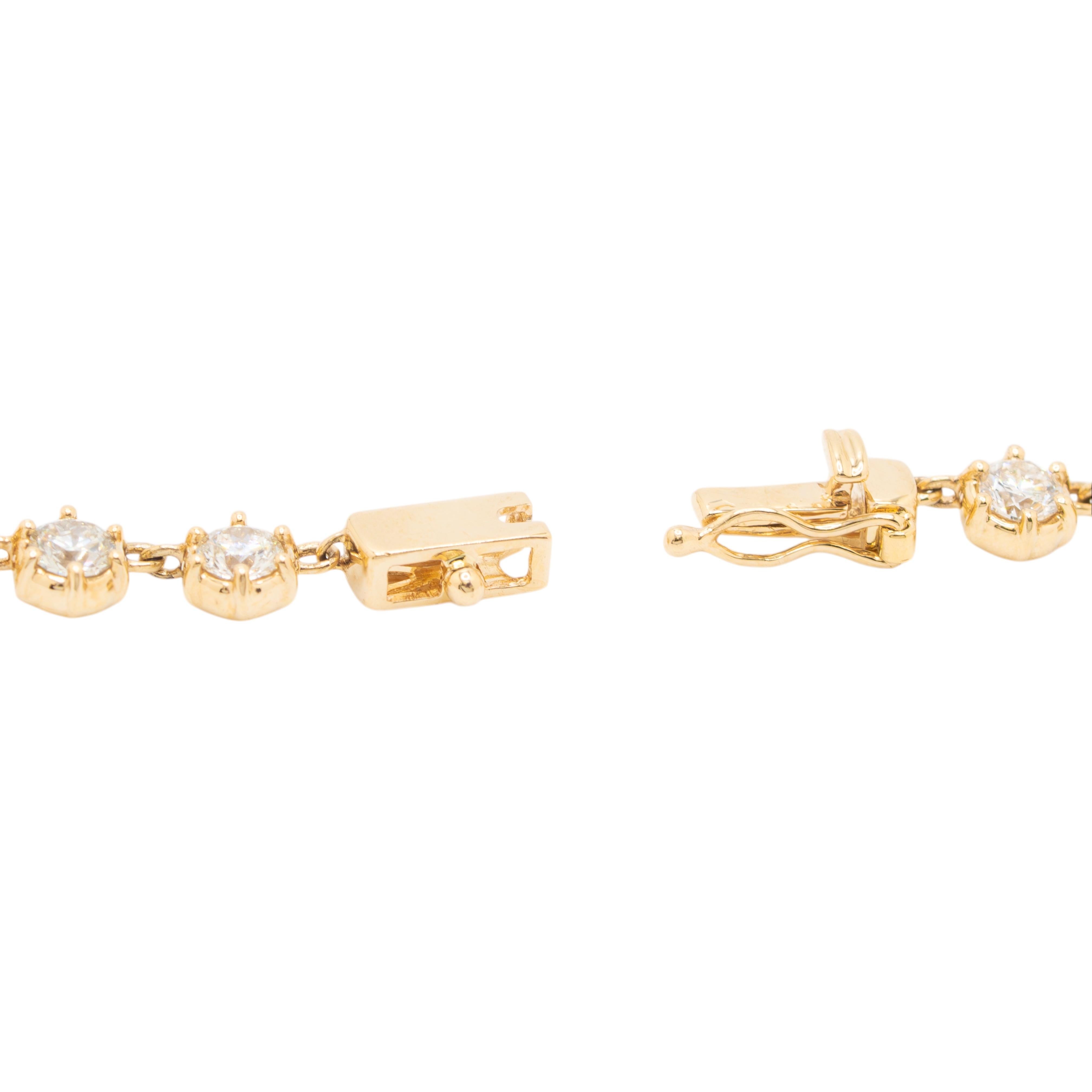 14k Gelbgold Halskette mit rundem natürlichen Diamanten im Zustand „Neu“ in Boca Raton, FL