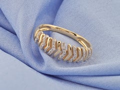 14K Yellow Gold Modern 0.17ct Diamond Chevron Ring