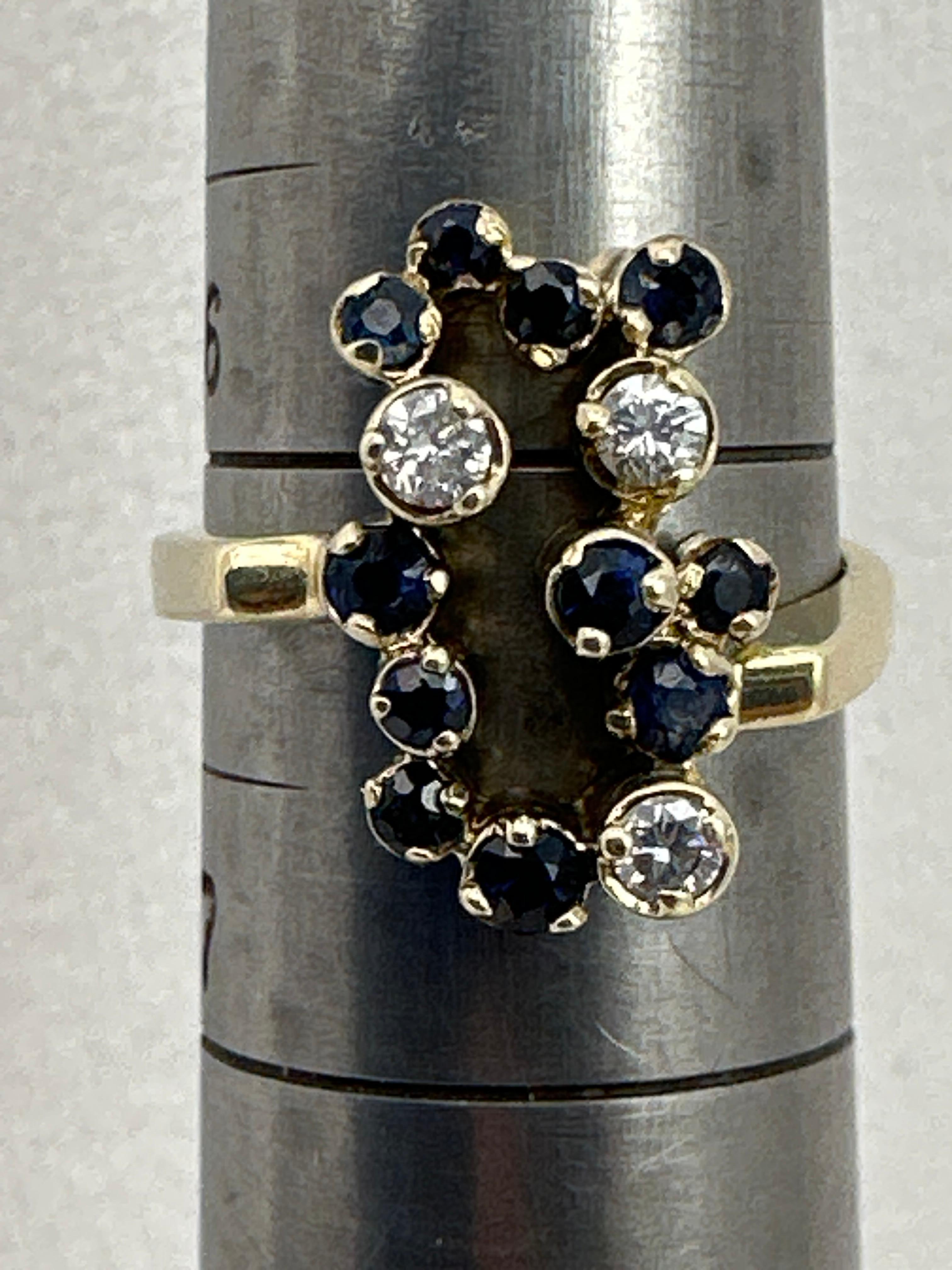 14k Yellow Gold ~ Round Sapphire and Diamond Ring ~ Size 6 1/4 For Sale 2