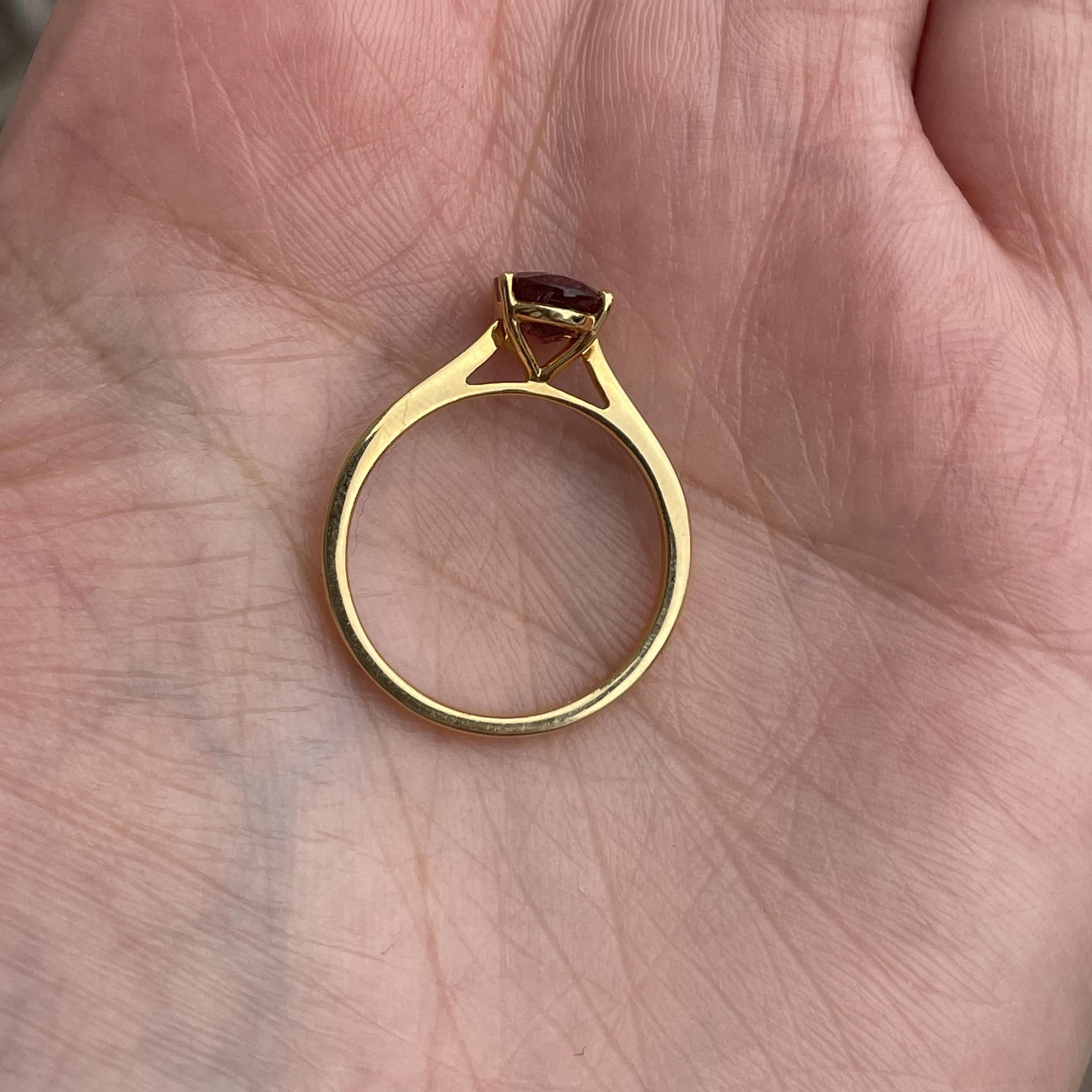 14K Yellow Gold Rubellite Ring In New Condition For Sale In New York, NY