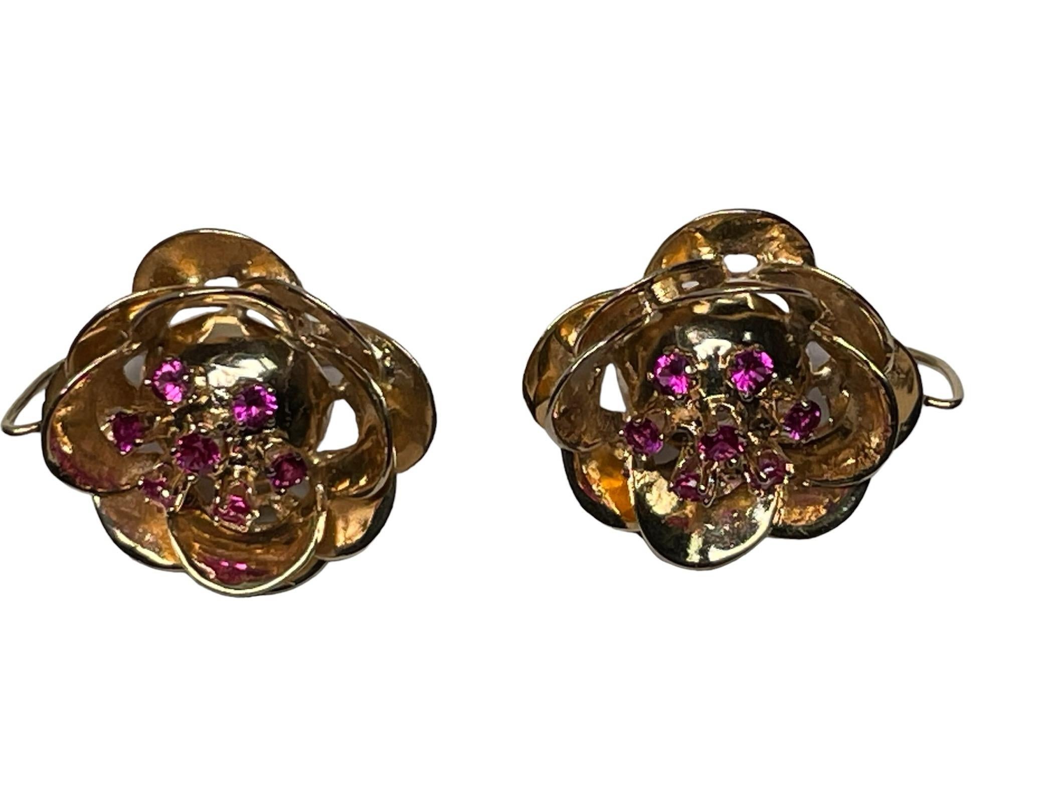 14k Yellow Gold Rubies Pair of Earrings For Sale 4