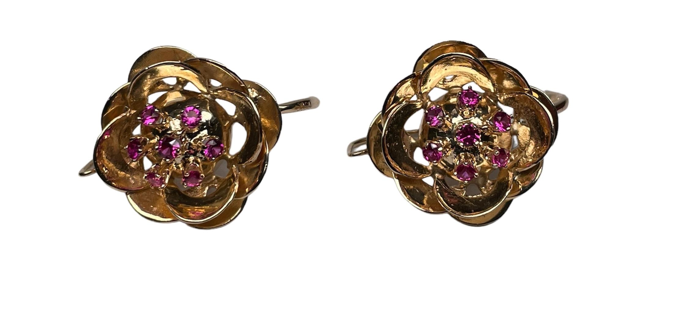 Women's 14k Yellow Gold Rubies Pair of Earrings For Sale