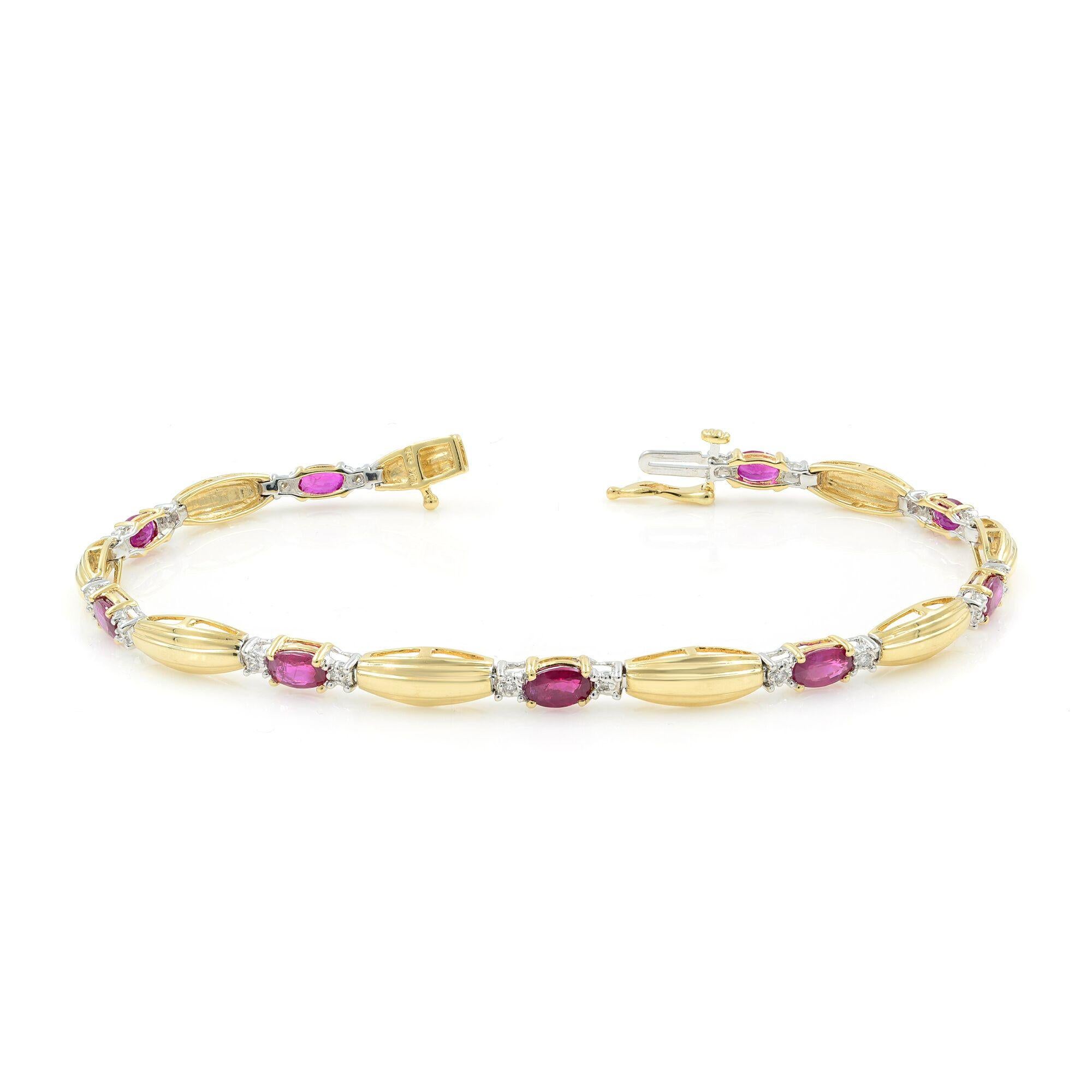 14 Karat Yellow Gold Ruby 3 Carat Diamond 0.18 Carat Bracelet In Excellent Condition In New York, NY